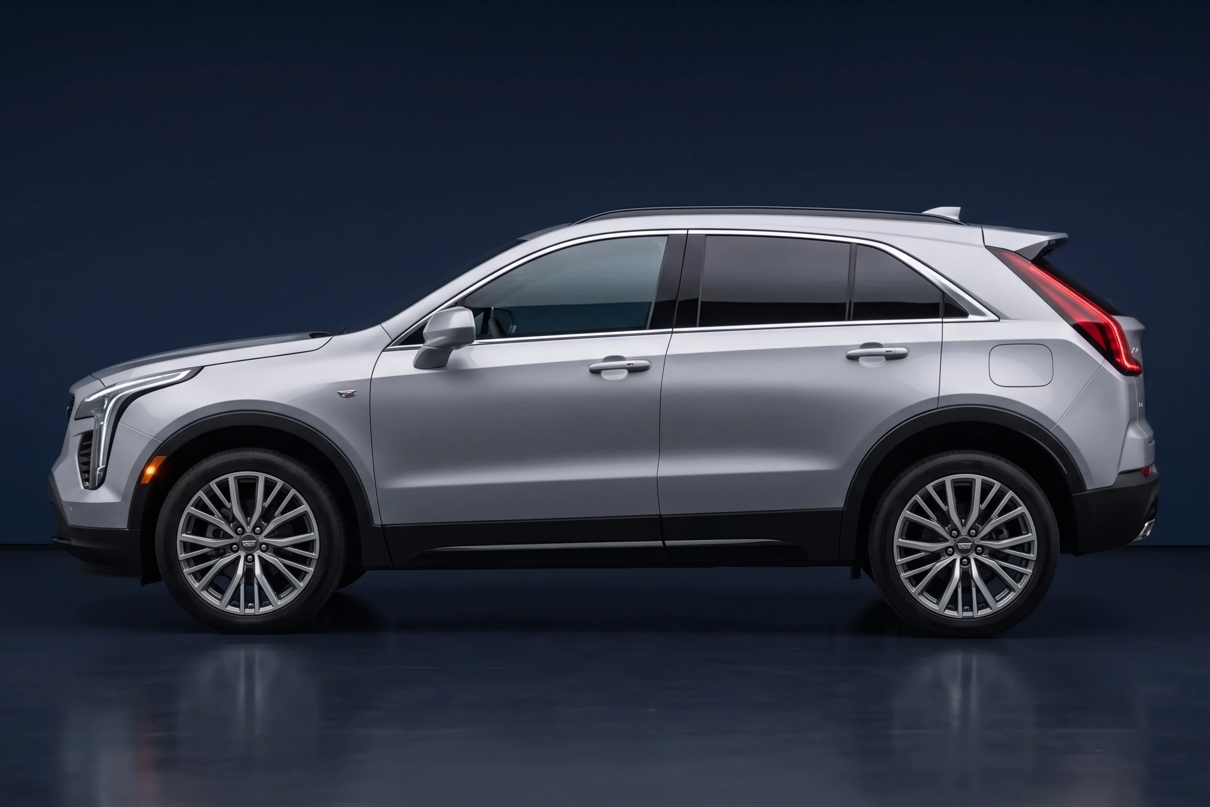 كاديلاك XT4 لكجري 2024